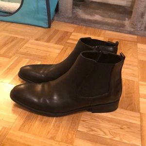 Chelsea boots